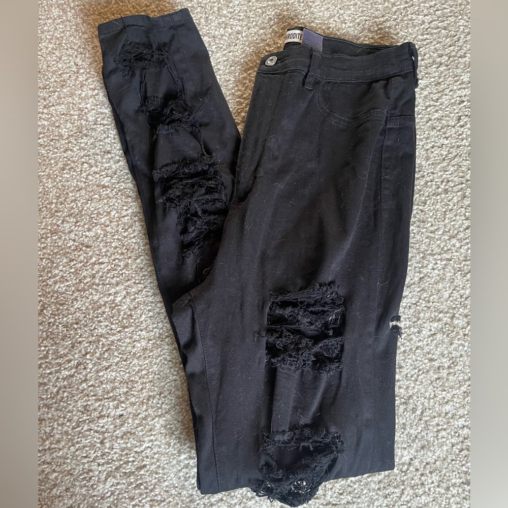 NWOT Aphrodite Black Distressed Jeans